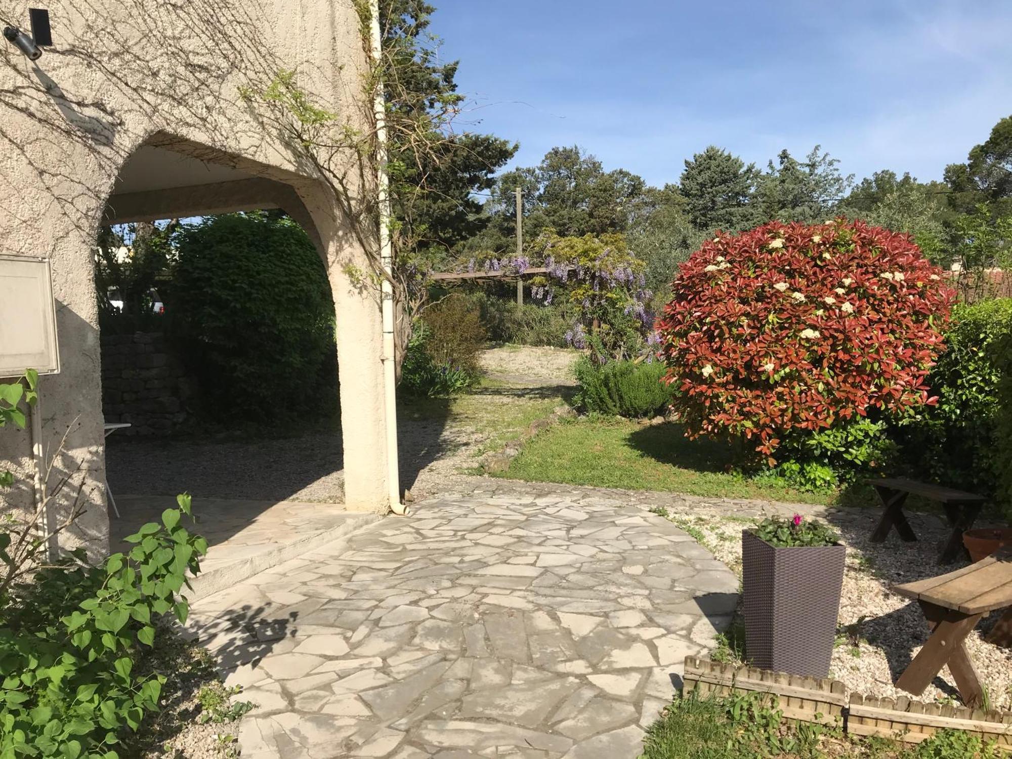 Le Patio Fleuri Hotel Lorgues Bagian luar foto