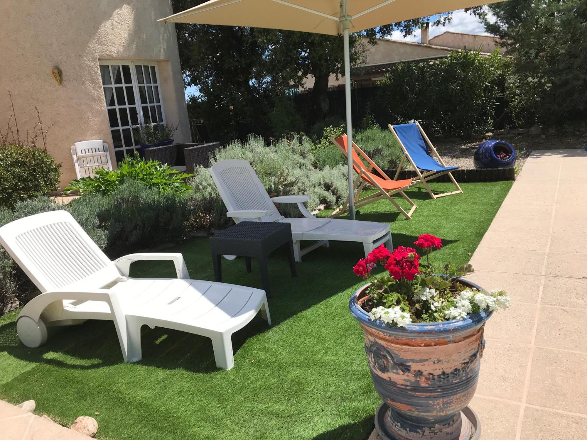 Le Patio Fleuri Hotel Lorgues Bagian luar foto